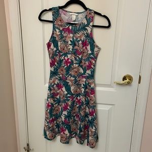 2/$25 Brand New H&M floral flared dress